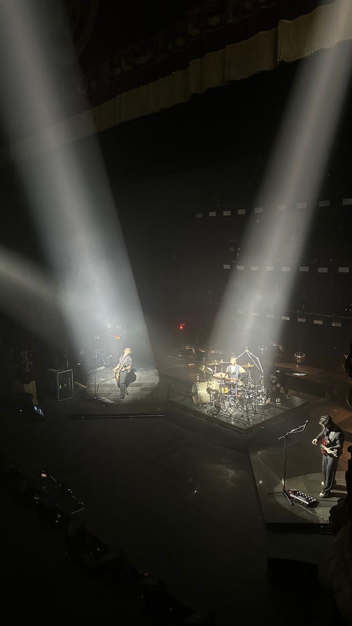 Sesión 3000: Lucybell presentó velada única en el Teatro Municipal de Santiago