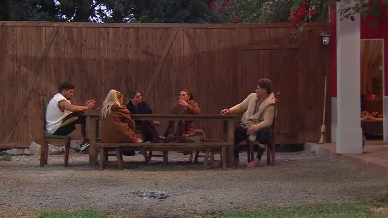 Resistencia también tuvo un tenso debate para elegir a su nominado en bloque.