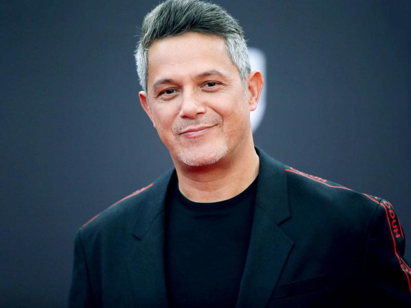 Alejandro Sanz cuestionó victoria de Maduro