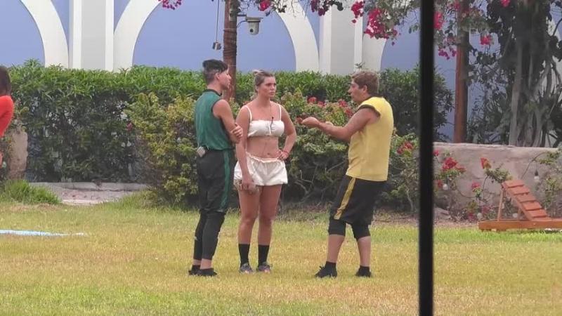 La conversación en Ganar o Servir.