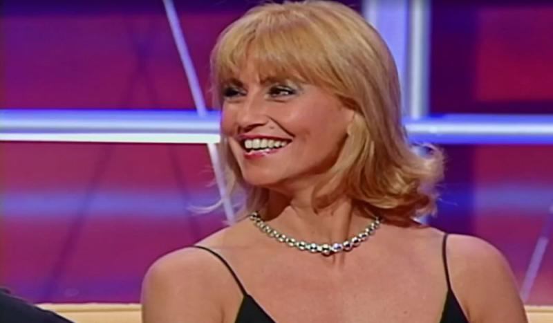 Pilar Cox y Javier Miranda en 'El lunes sin falta' 2001