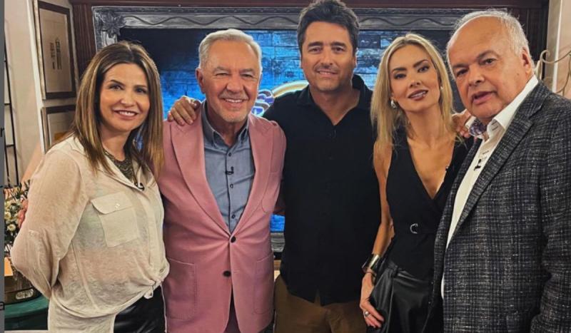 Paola Camaggi, Savka Pollak, Eliseo Salazar, Álvaro Salas y Jorge Zabaleta | Socios de la Parrilla