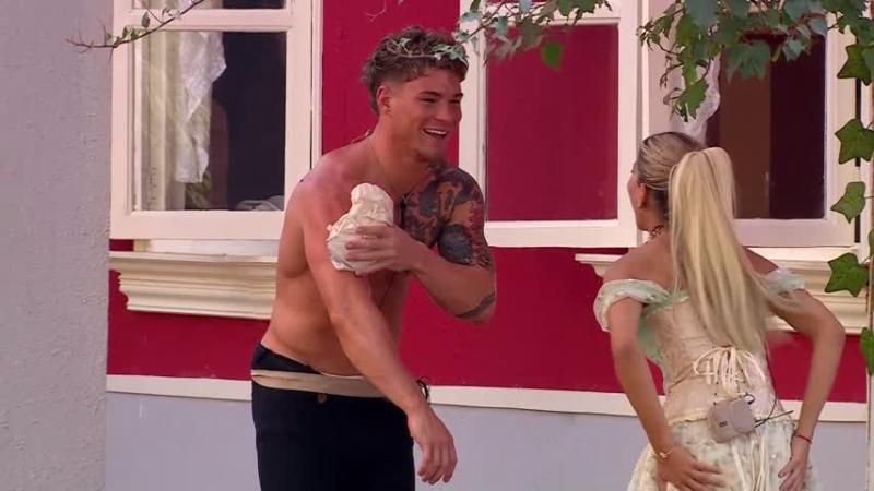 Rai y Oriana en Ganar o Servir