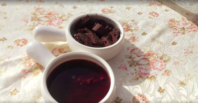 Sangre de pollo, el castigo de Ganar o Servir