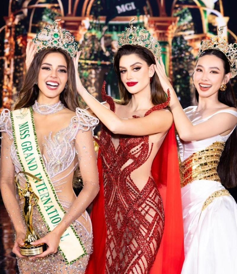 Luciana Fuster - Instagram