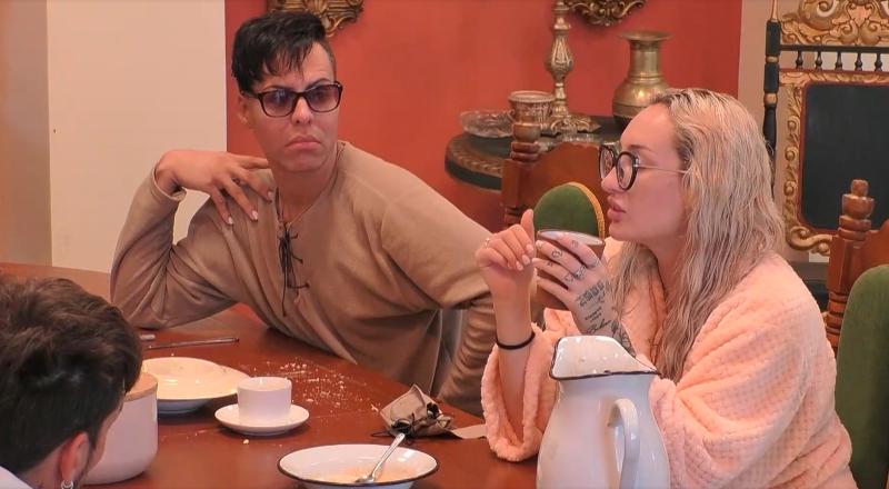 Sábelo aconseja a Fran por su relación con Austin