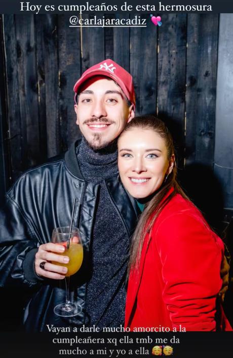 Saludo de Diego Urrutia a Carla Jara en su cumpleaños.