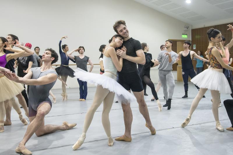 Vuelve "La bella durmiente" con la actuación de bailarina estrella de la Ópera de París