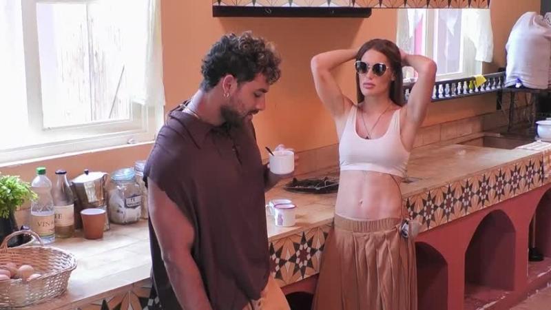 La conversación entre Gala y Austin.