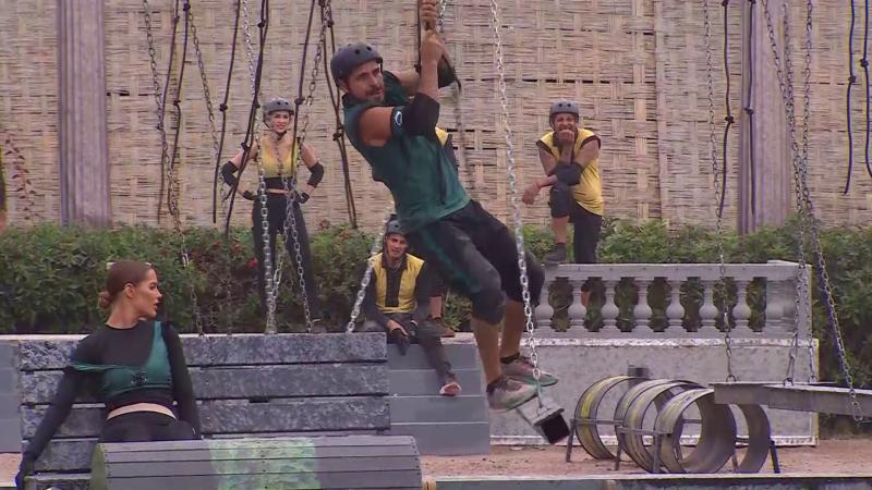 Competencia de equipos en Ganar o Servir