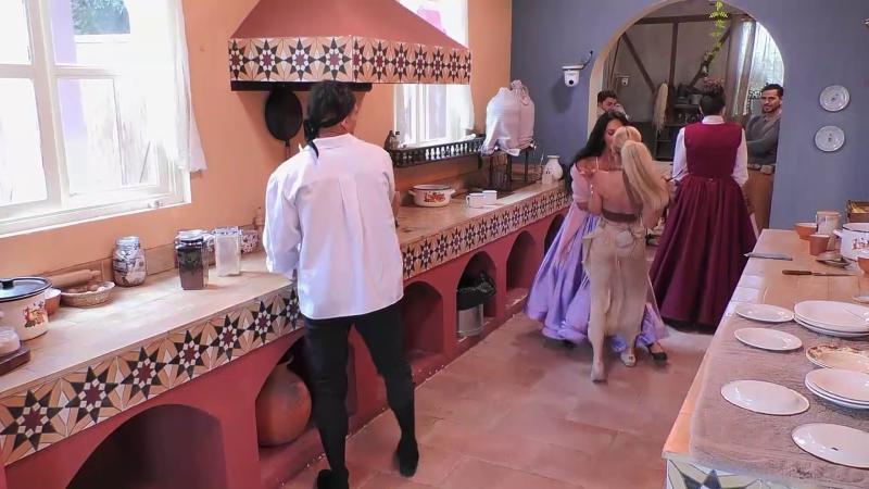 Pamela Díaz y Oriana se gritan mutuamente en Ganar o Servir