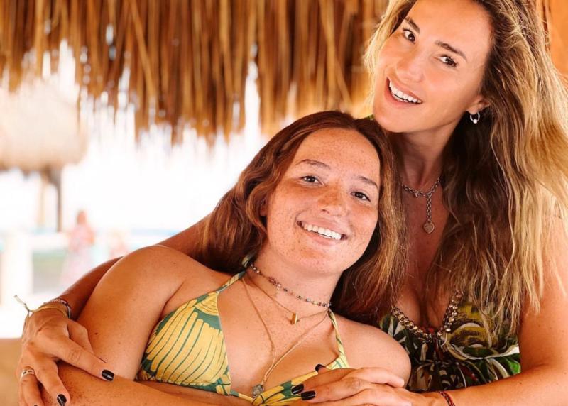 Laura de la Fuente y Angélica Castro - Instagram