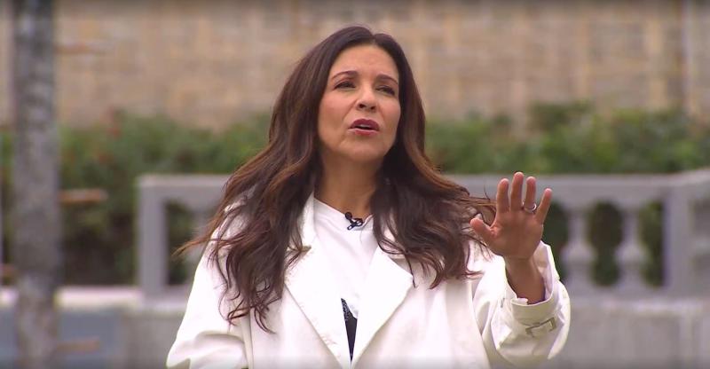 Karla Constant hace llamado de atención a Facundo en Ganar o Servir