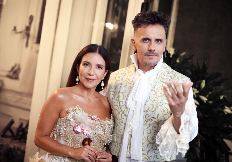 Karla Constant y Sergio Lagos, actuales animadores de "¿Ganar o Servir?" de Canal 13