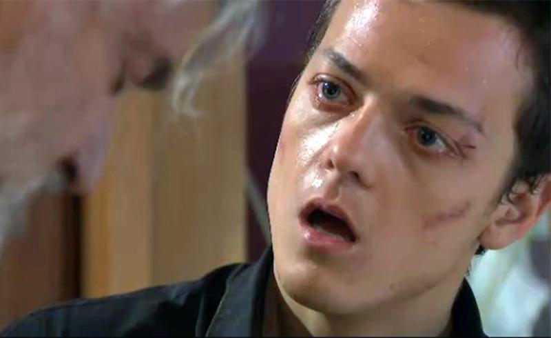 Simón Pesituc y Francisco Reyes en Secretos de Familia | Canal 13