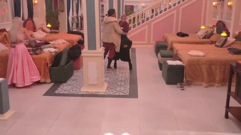 Oriana Marzoli rechazó los acercamientos de Facundo.