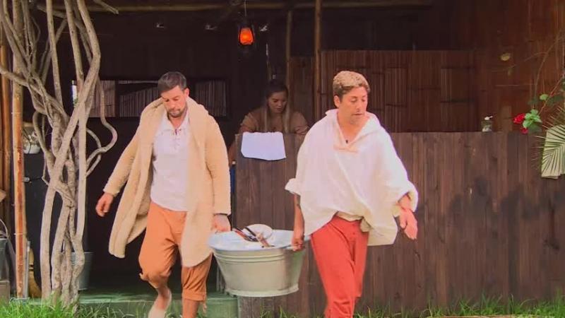 Botota, Faloon y Luis: El grupo que cuestionó la actitud de Sabélo.