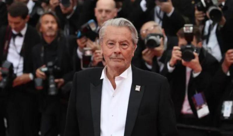 Alain Delon en Palma de Oro honorífica en el festival de Cannes, 2019