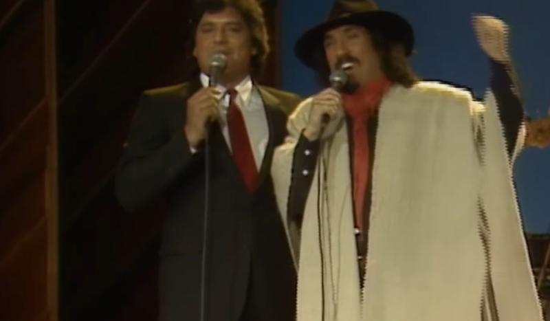 Negro Piñera y Zalo Reyes en "El Esquinazo" de Canal 13