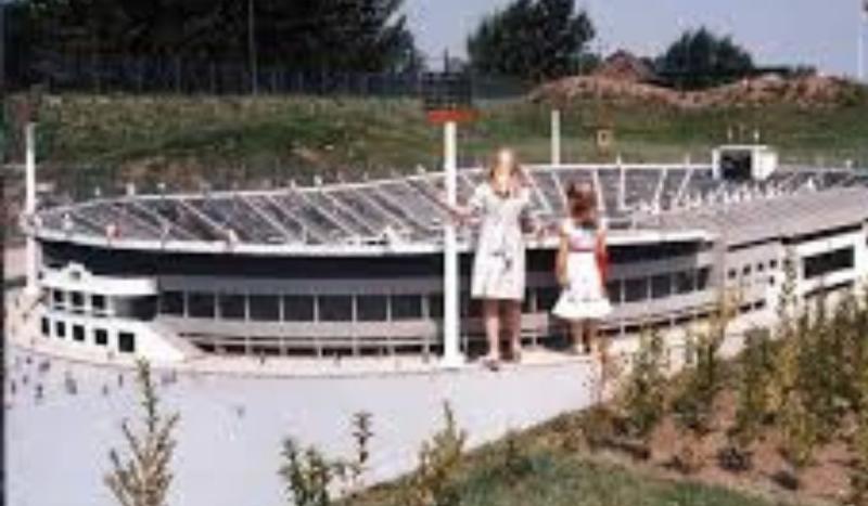El Estadio Nacional en miniatura de "Mundo Mágico"