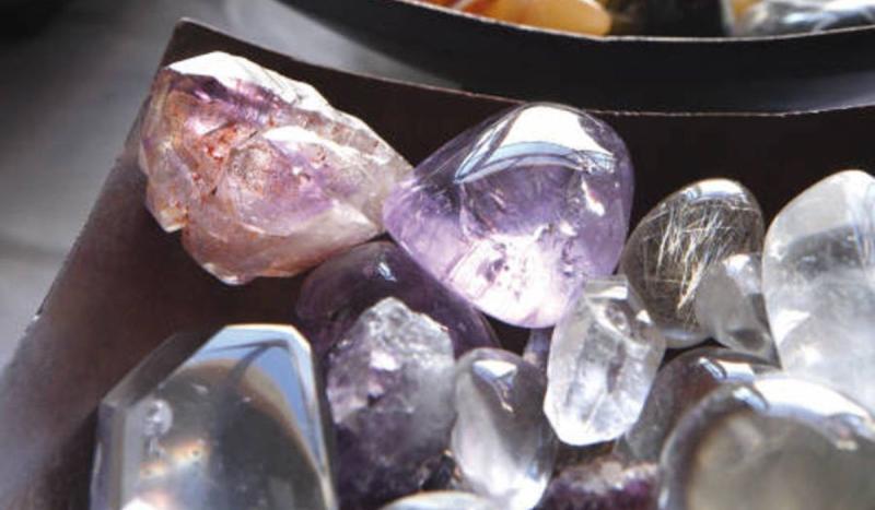 Uso de Piedras preciosas en Mercurio Retrógrado