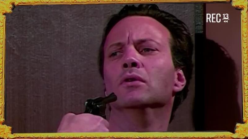 Jorge Díaz Saenger recuerda el personaje de Hugo Lemus interpretado por Roberto Vander en "Semidiós"