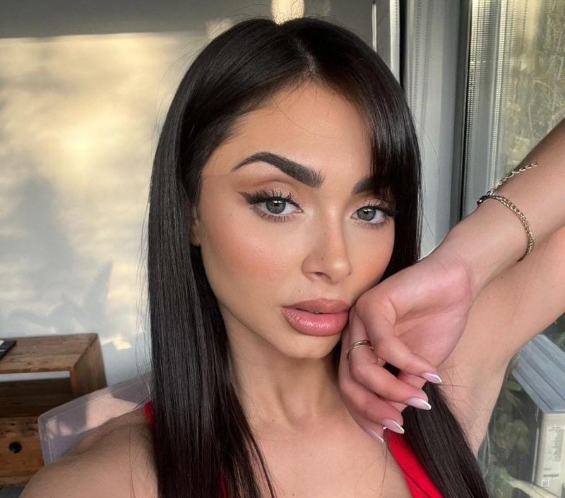 Javiera Belén - Instagram