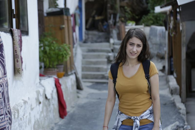 Hazal Kaya en "Amor de Familia"