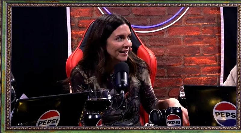 Karla Constant en el React Pepsi de Ganar o Servir