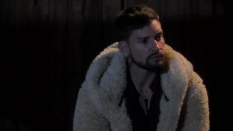 Luis Mateucci, durante la dinámica exclusiva para ellas.