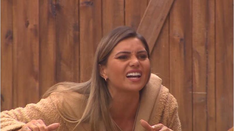 Faloon discute con Oriana en Ganar o Servir