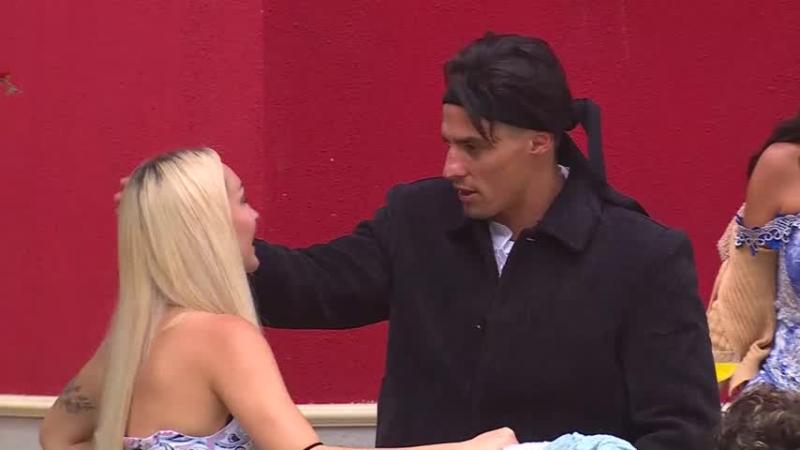 Facundo González ofreció sus disculpas tras el incidente.