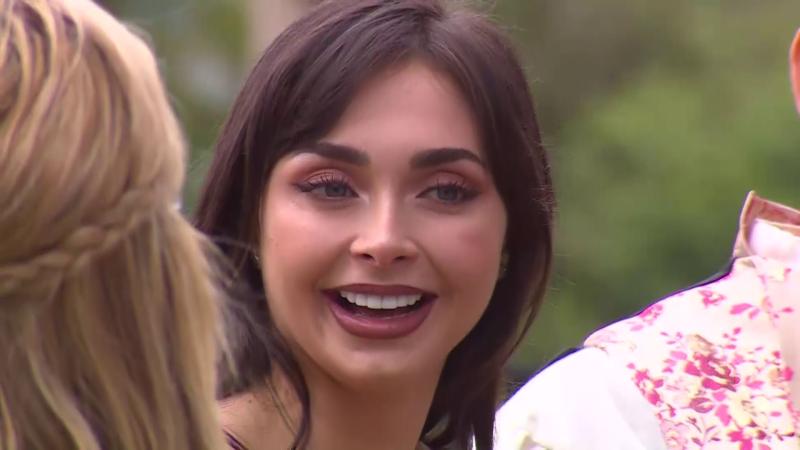 Javiera Belén en Ganar o Servir