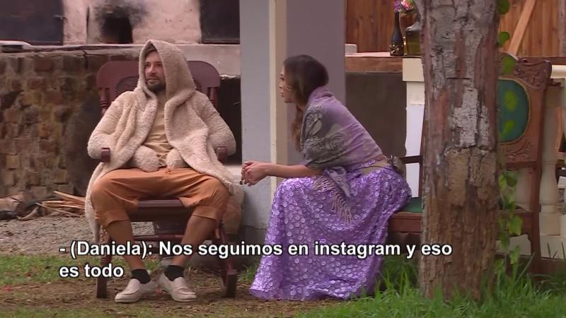 Daniela le da explicaciones a un Luis celoso