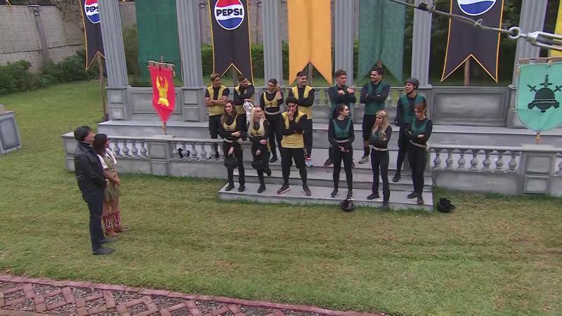 Resistencia y Soberanos antes de competir en Ganar o Servir