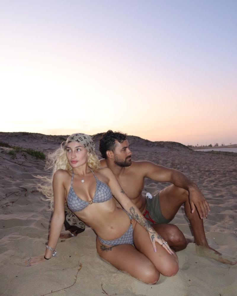 Este es el precio del bikini que Fran Maira usó durante sus vacaciones en Brasil