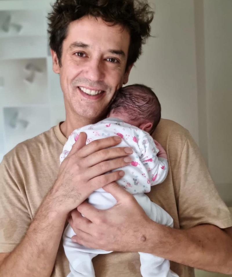 Matías Oviedo y su bebé recién nacido - Instagram