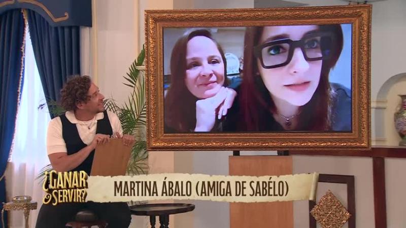 Sabélo recibió el cariño de sus amigas.
