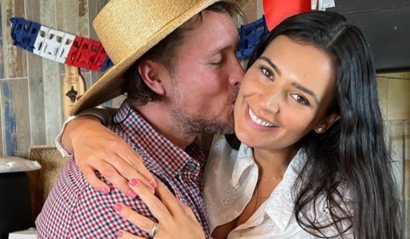 Dominique Gallego y Rodrigo Wainraihgt en una celebración de Fiestas Patrias | Instagram