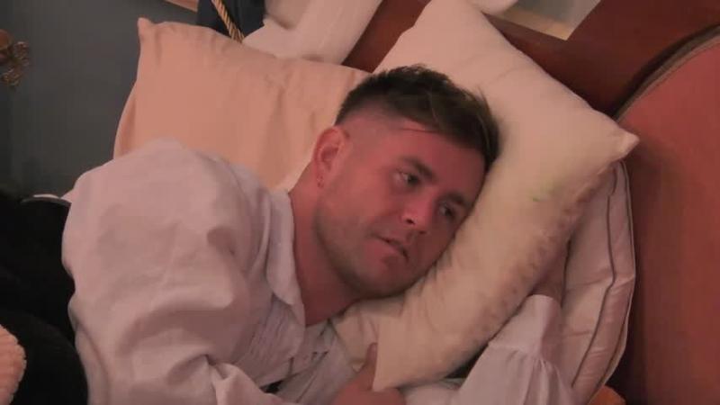 Según Faloon, Pancho Rodríguez habría tenido una relación con Gala en el exterior.