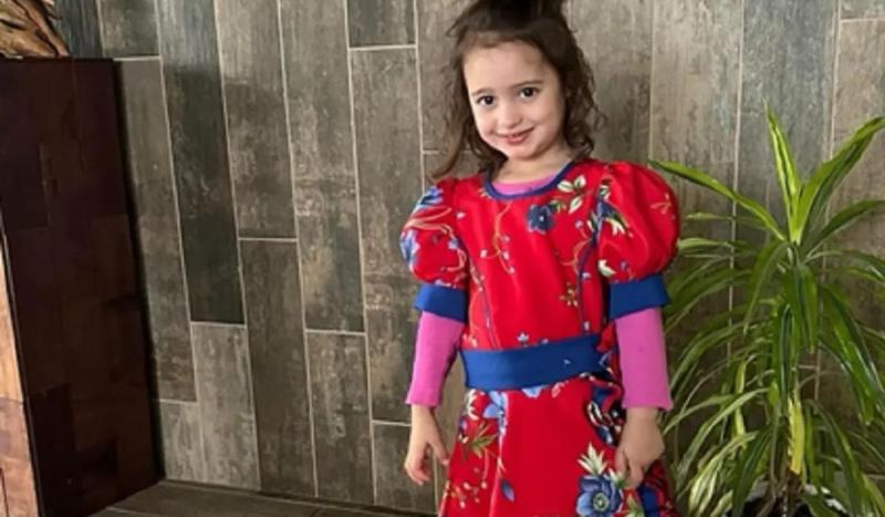 Hija de Dominique Gallego y Rodrigo Wainraihgt en celebración de Fiestas Patrias