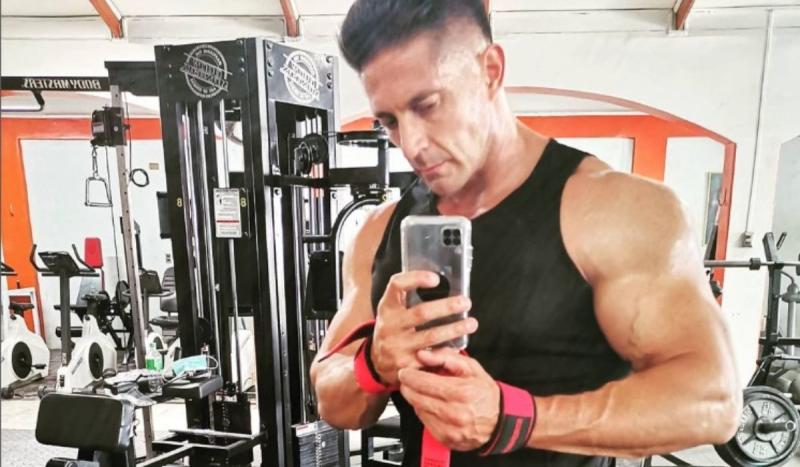 Patricio Laguna en su gimnasio "Free Body"