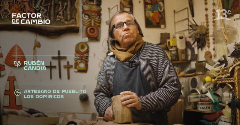 Rubén Candia, artesano de Los Dominicos.