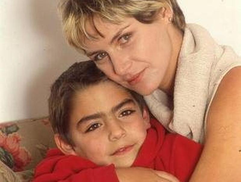 Carolina Fadic y su hijo Pedro del Carril