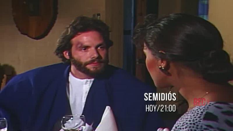 Bastián Bodenhöfer en Semidiós de Canal 13