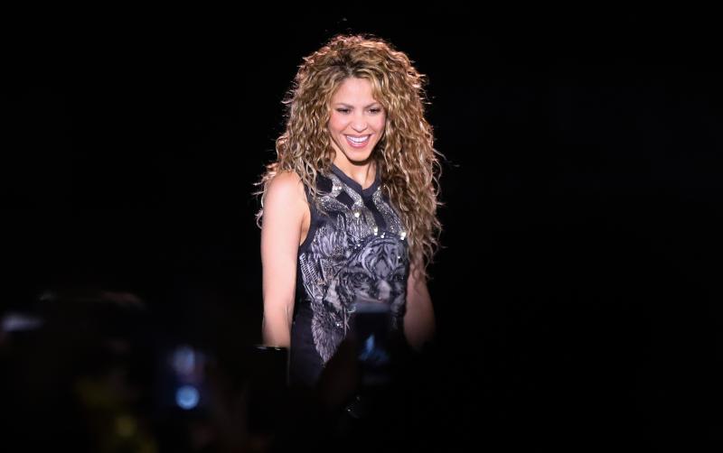 Shakira agenda segundo show en Chile tras éxito total de ventas.
