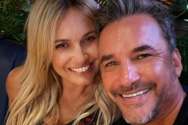 Ana Sol Romero, recordada animadora de TV, y Douglas