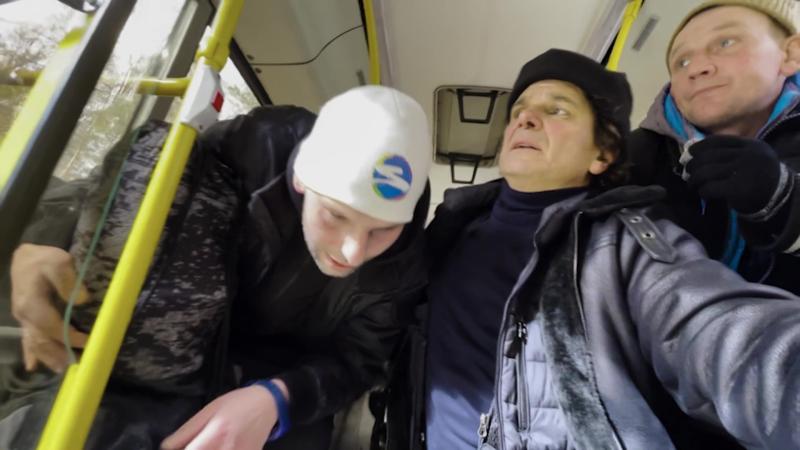 Jorge Said vivió tenso momento en un bus en Ucrania. Secretos de un reportero.