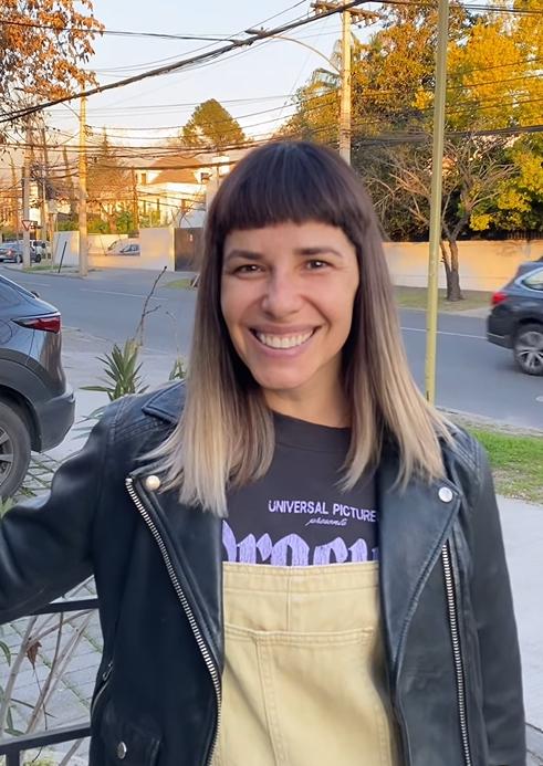 Dayana Amigo sorprendió con juvenil cambio de look.