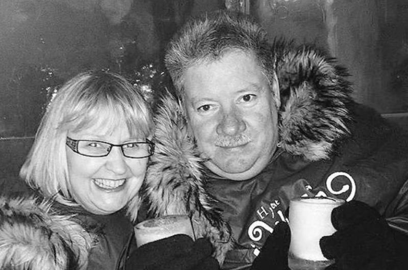 Karen y Geoff, padres del recién fallecido Liam Payne.